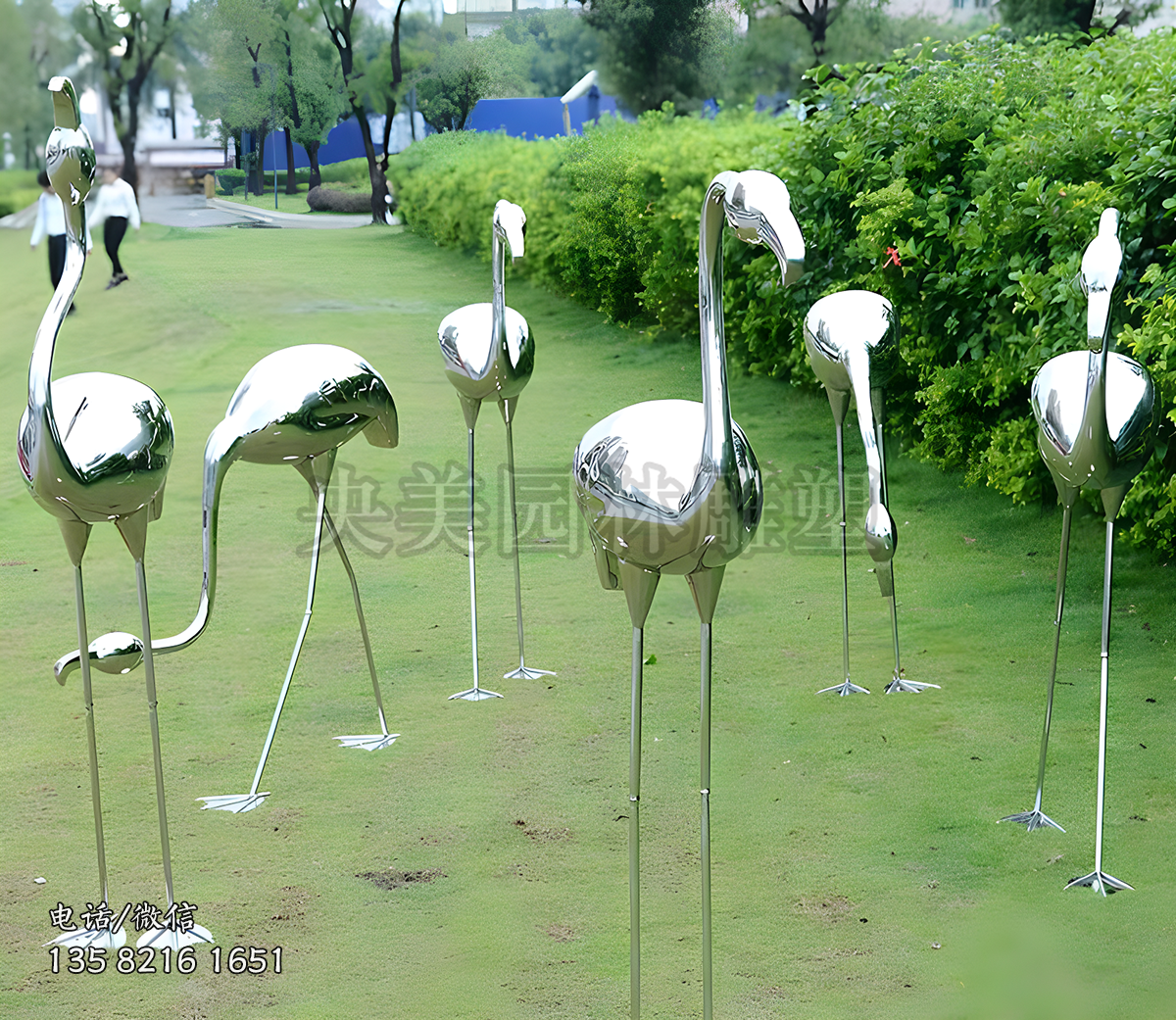 不銹鋼鏡面仿真火烈鳥雕塑