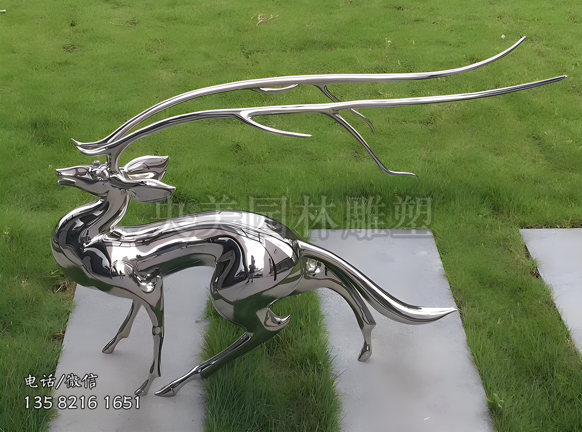 創(chuàng)意鏡面不銹鋼鹿雕塑
