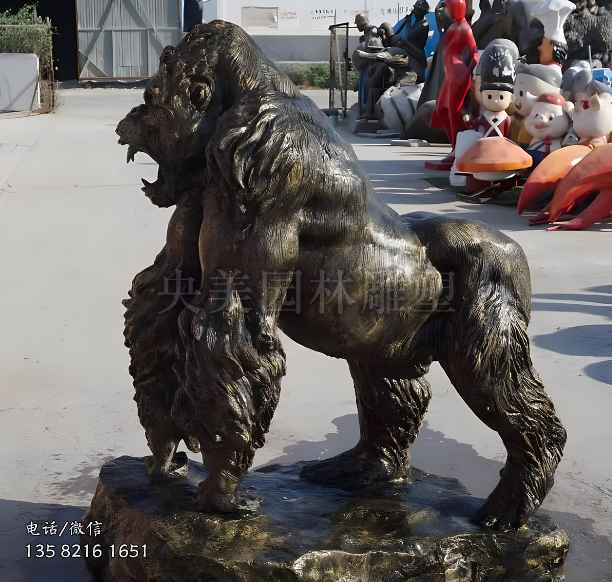 仿真大猩猩玻璃鋼動物雕塑