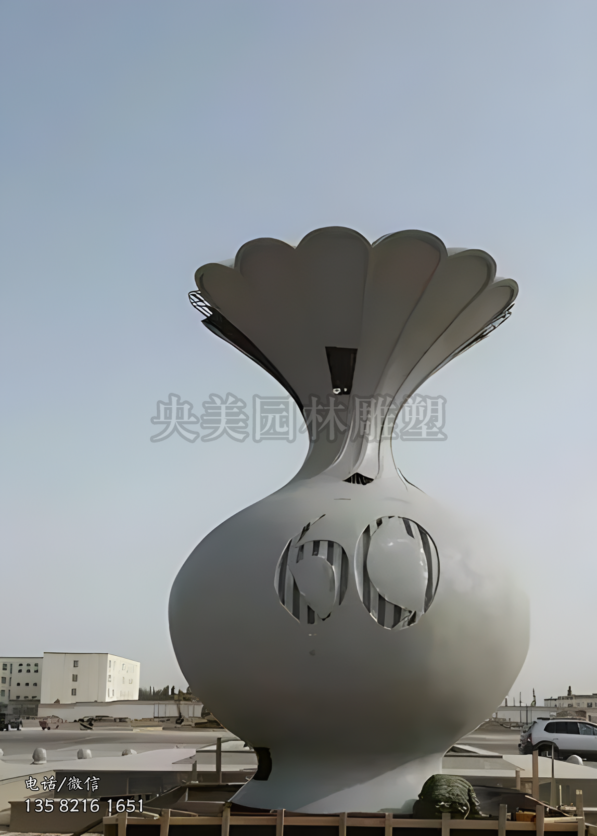 大型不銹鋼藝術(shù)花瓶景觀雕塑