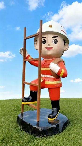 玻璃鋼卡通消防員雕塑 (7)