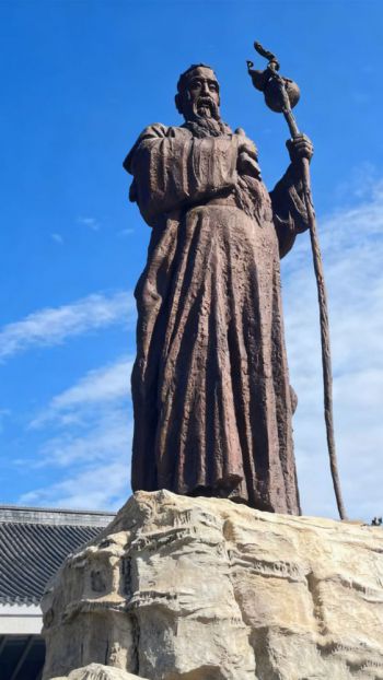 玻璃鋼仿銅藥王孫思邈雕塑 (4)