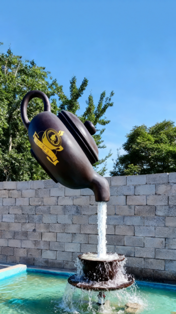 玻璃鋼懸空流水天壺茶壺景觀雕塑 (5)