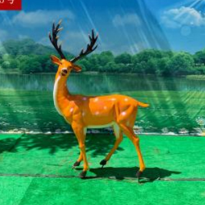 梅花鹿   玻璃鋼