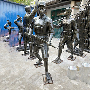 押送犯人 八路軍玻璃鋼仿銅戰(zhàn)士