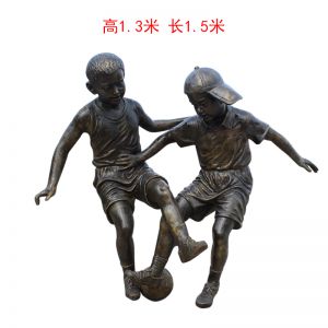 仿銅踢足球人物玻璃鋼